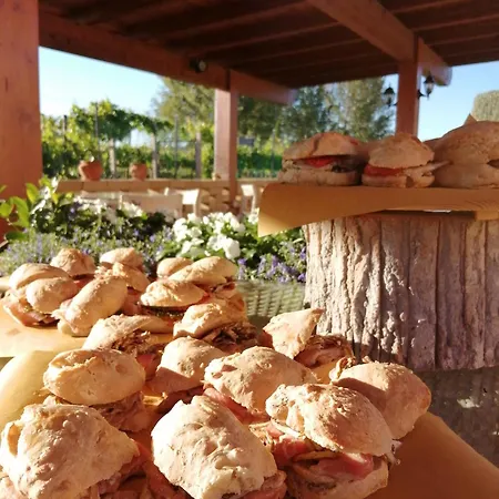 Il Fienile Di 아시시