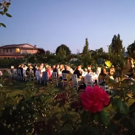 Il Fienile Di Farmház Assisi